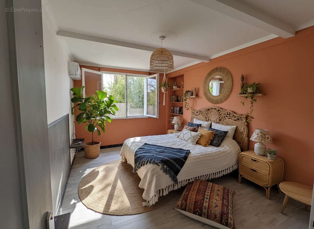 Maison à LA COLLE-SUR-LOUP