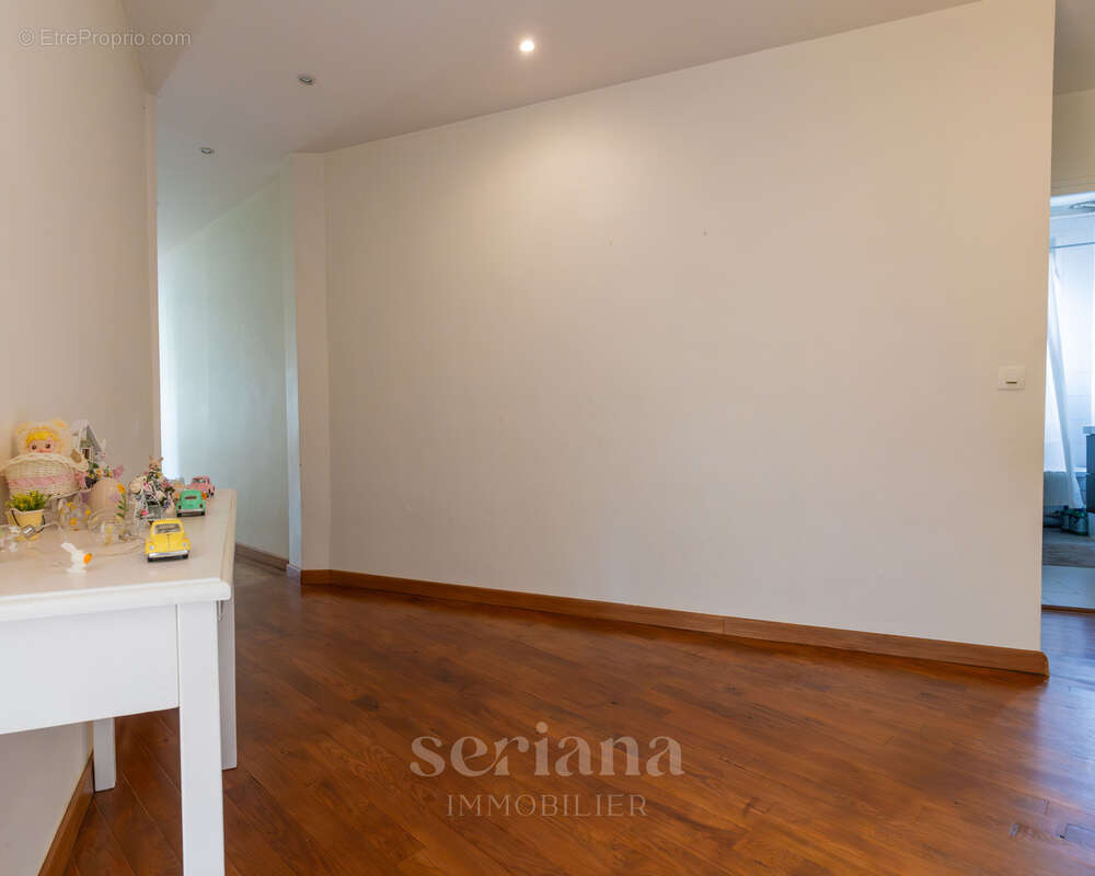 Appartement à SAVIGNY-SUR-ORGE