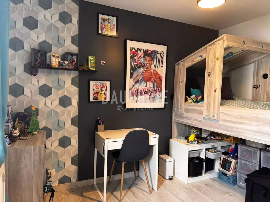 Maison à BUSSY-SAINT-GEORGES