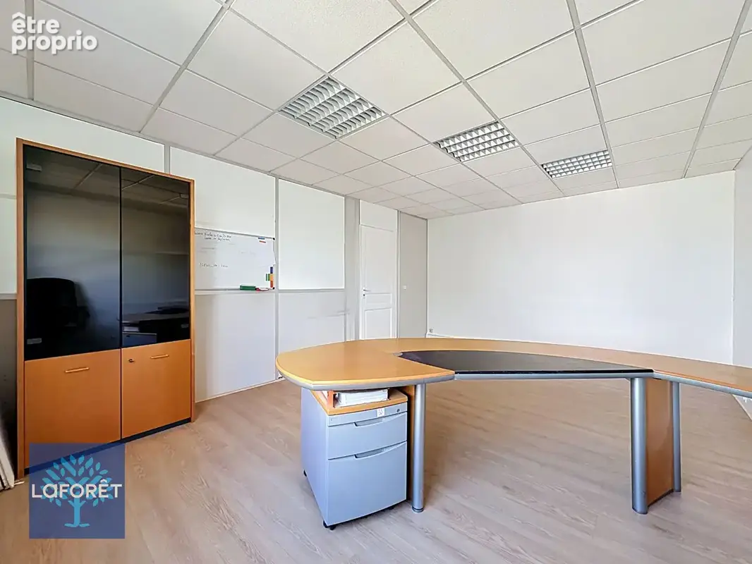 Mandat favoriz? bureaux à vendre - secteur des aunettes - photo 4
