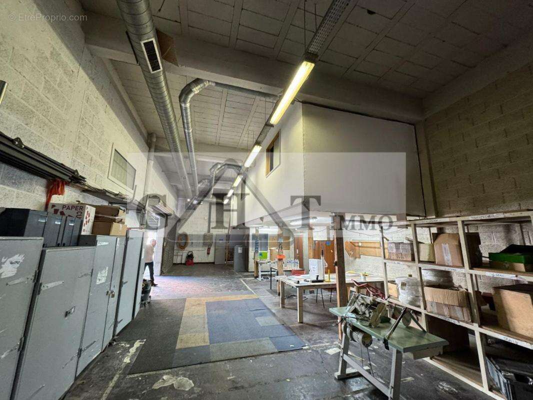 Commerce à NOISY-LE-SEC