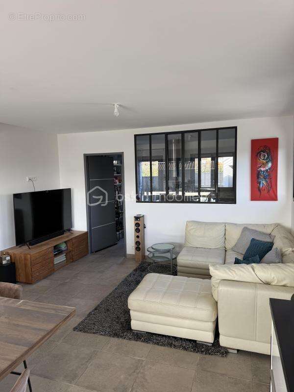 Maison à SAINT-QUENTIN-LA-POTERIE