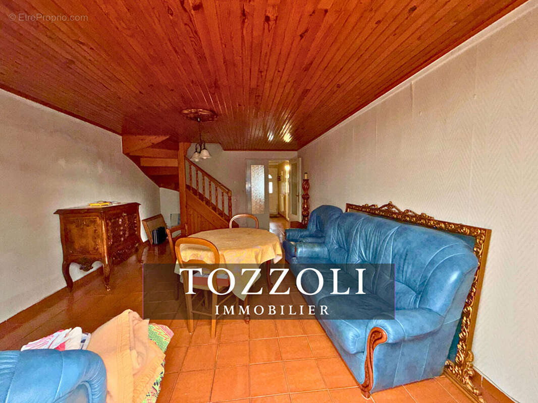 Maison à SAINT-QUENTIN-FALLAVIER