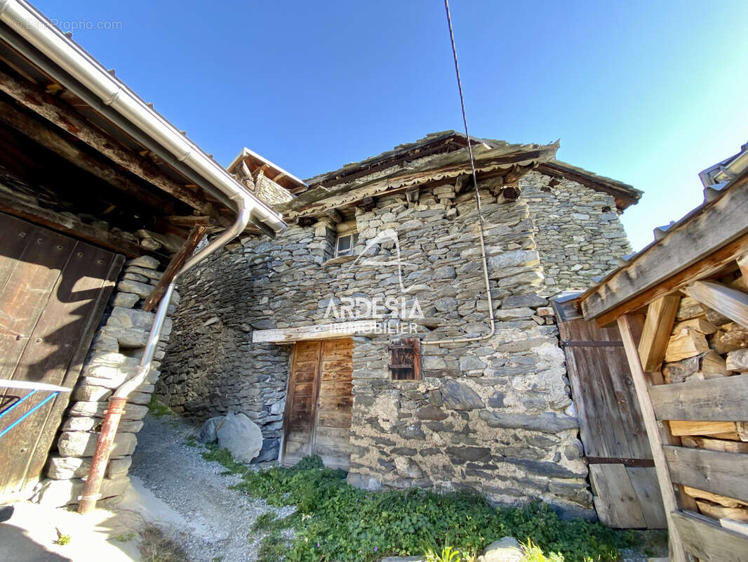 Maison à SAINT-MICHEL-DE-MAURIENNE