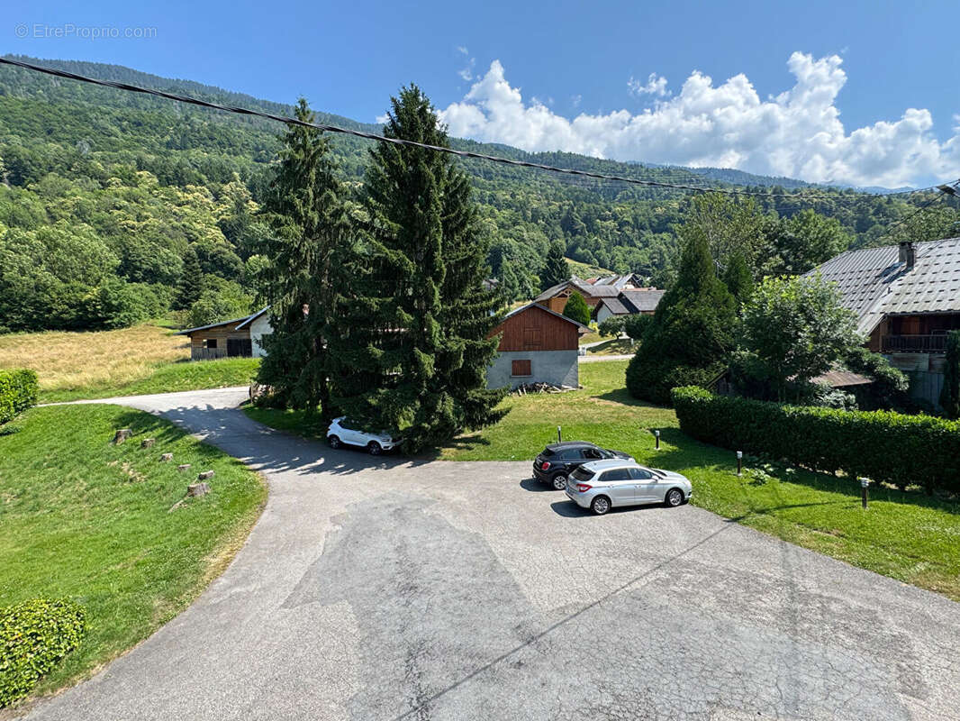 Appartement à MONTHION