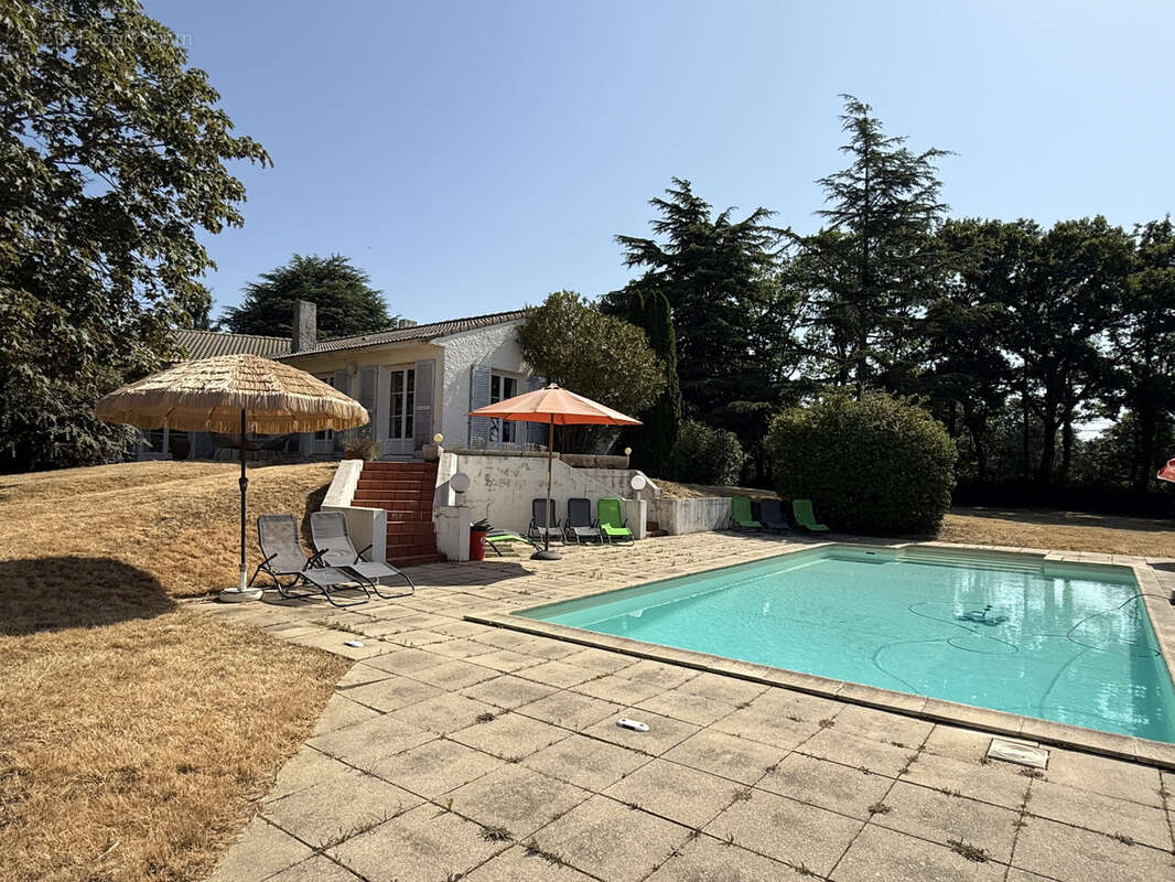 Maison à MOUILLERON-LE-CAPTIF