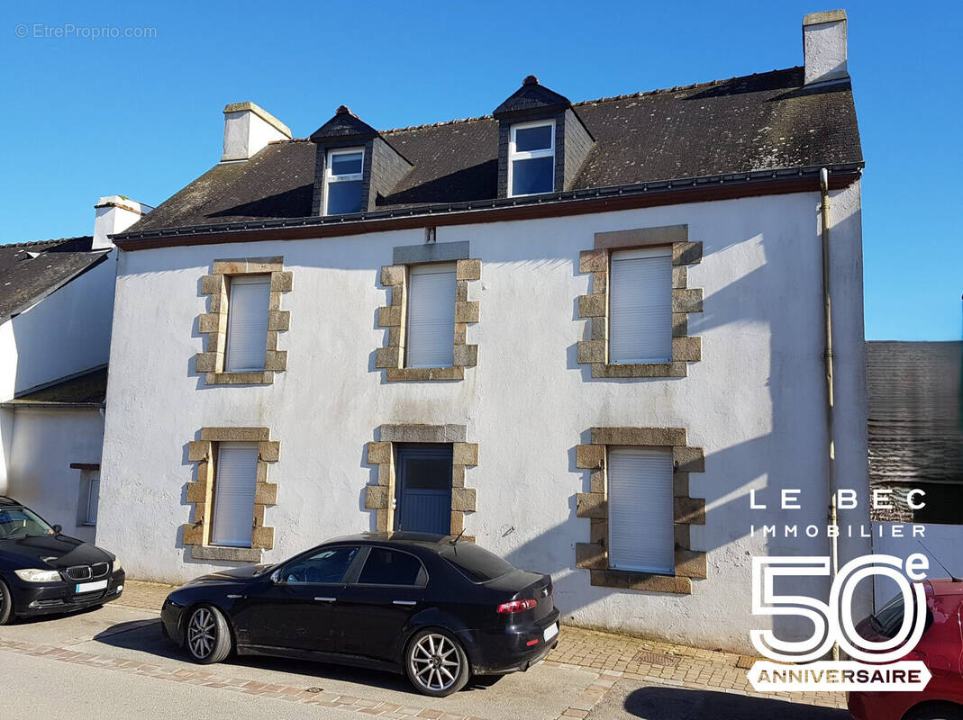 Séjour logement 1 - Appartement à PLUNERET