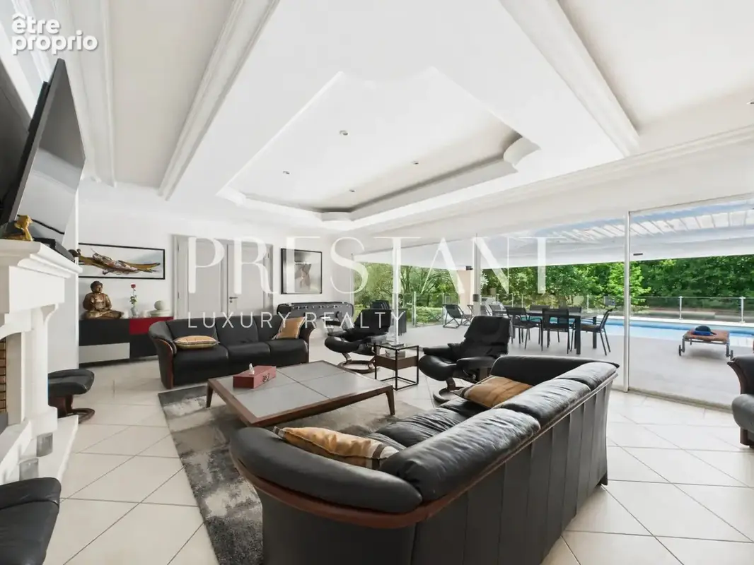 Villa contemporaine de 390m2 sur un parc 1,3 ha - Le Taillan Médoc - photo 9
