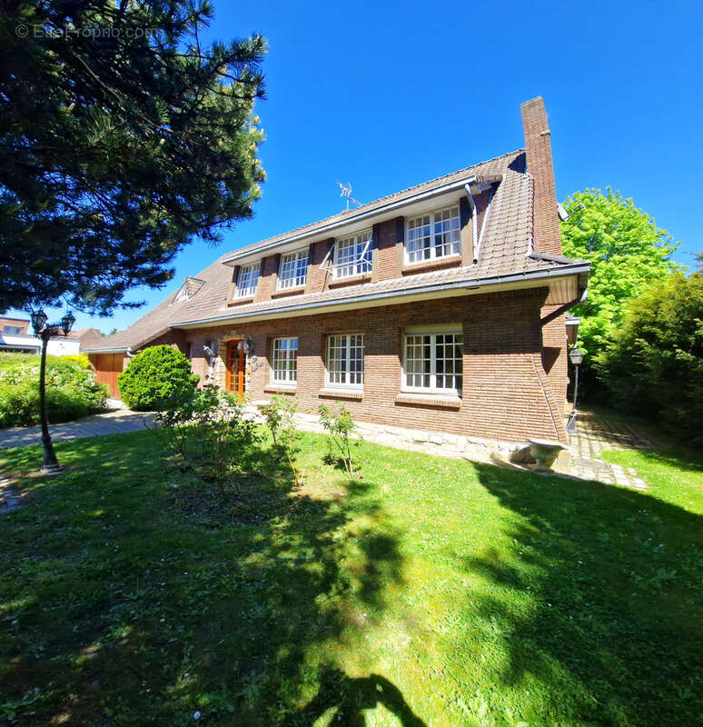 Maison à ANNOEULLIN