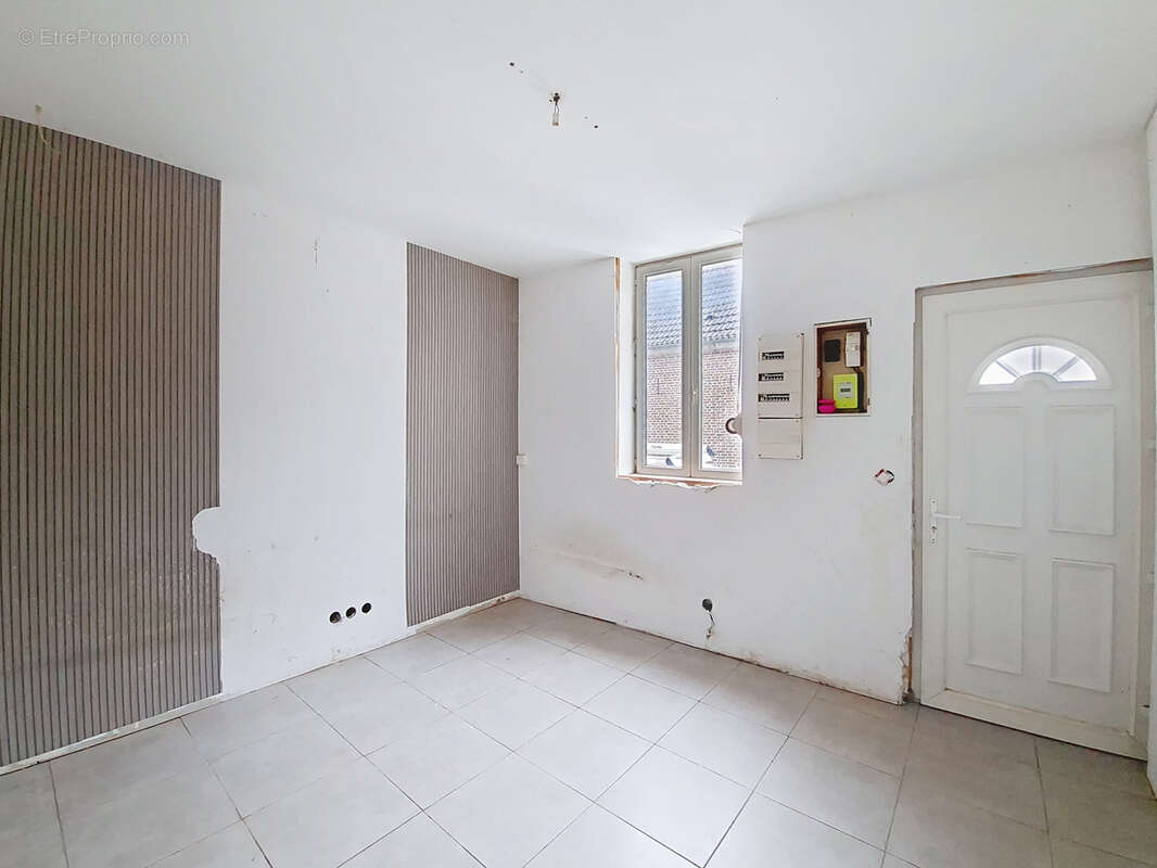 Maison semi individuelle 3 chambres 59220 Wavrechain sous Denain - photo 4