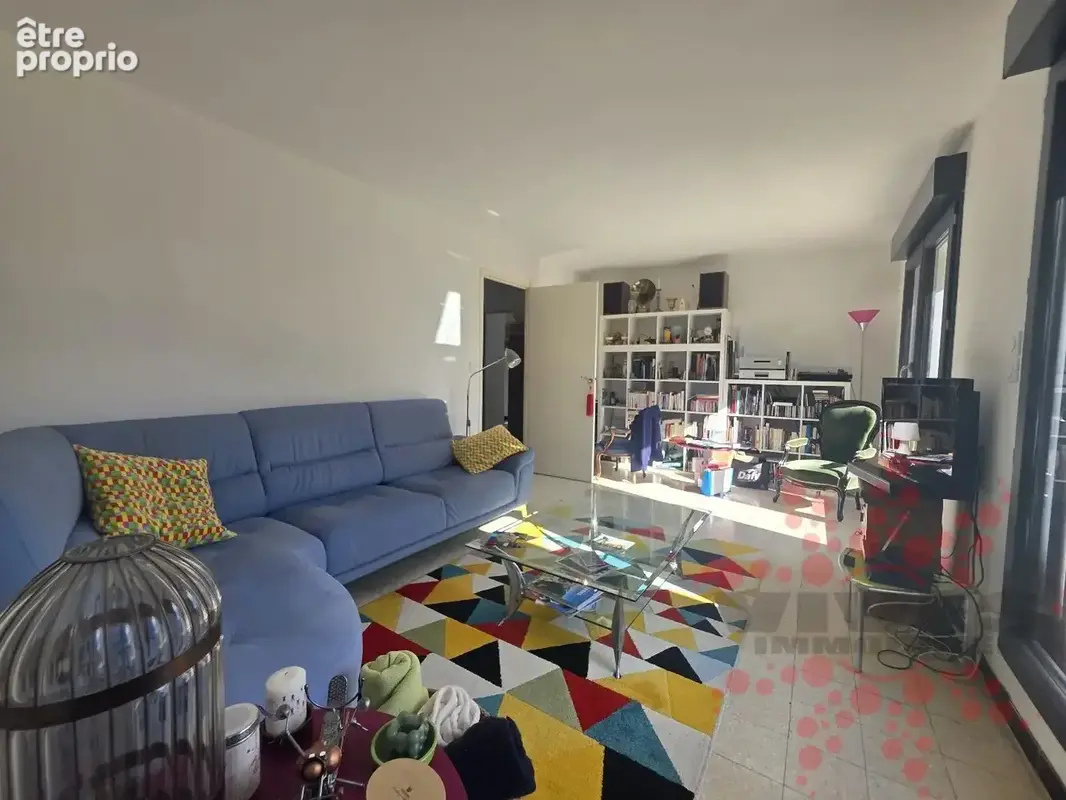 Maison T4 de 132 m² avec garage, atelier et plus de 200 m² d'espaces annexes à aménager ! - photo 5