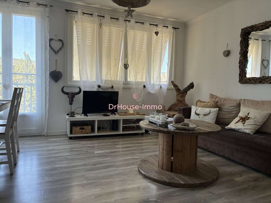 Appartement 61 m² à Valence  - photo 14