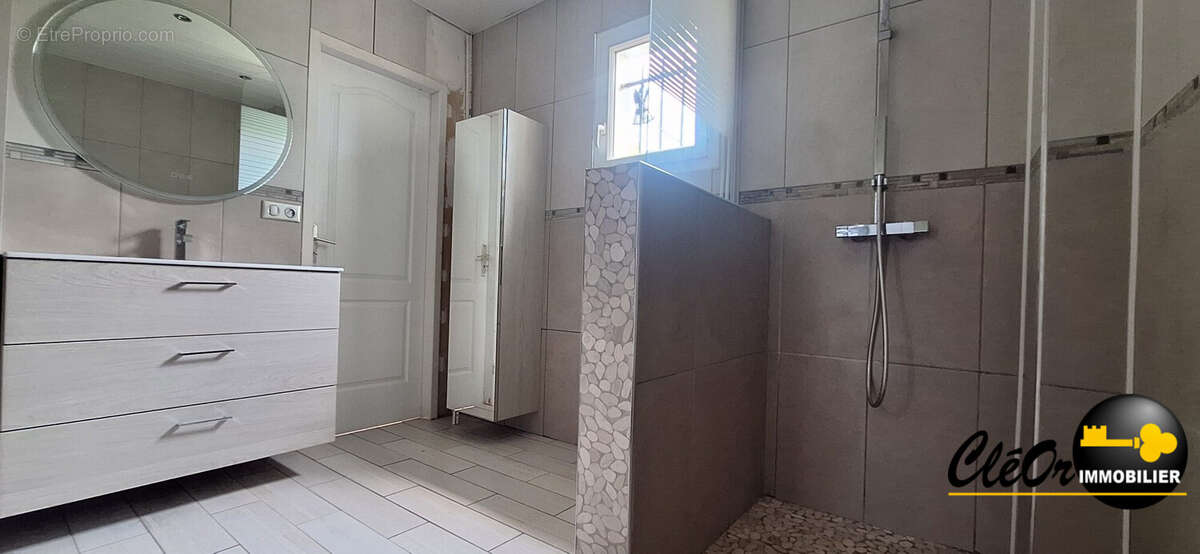 Maison 97 m² à Esbarres  - photo 8