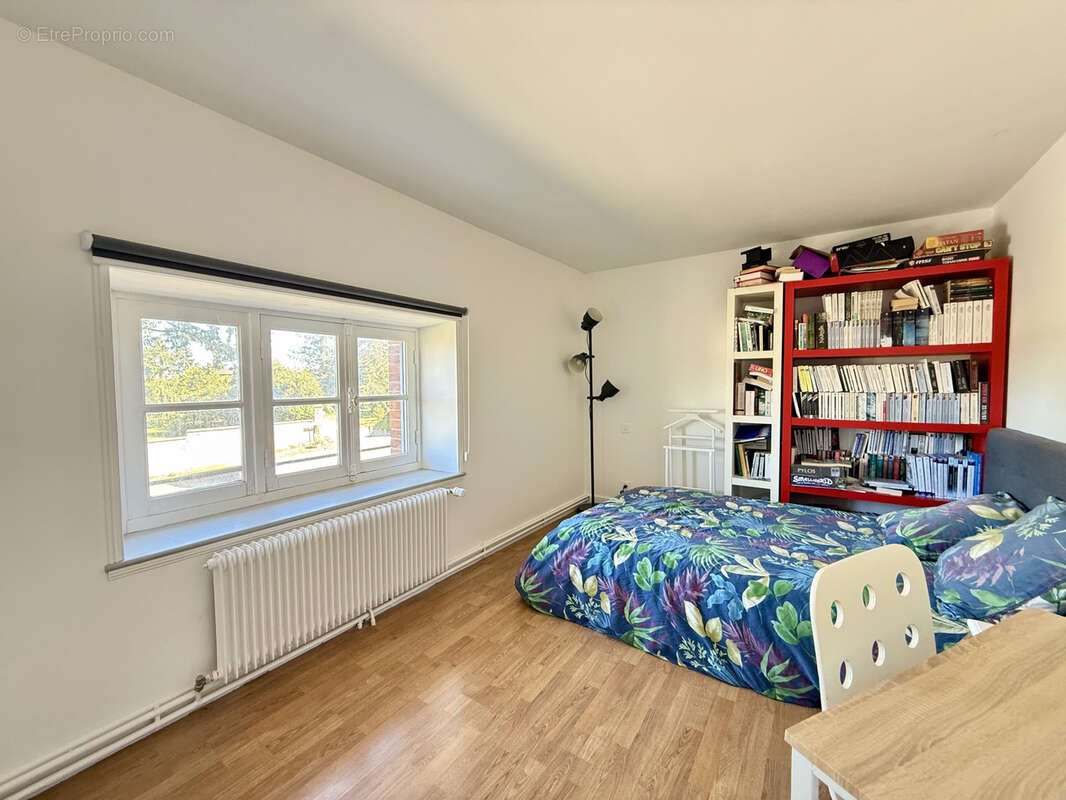 Maison à CHATEAUNEUF-EN-THYMERAIS