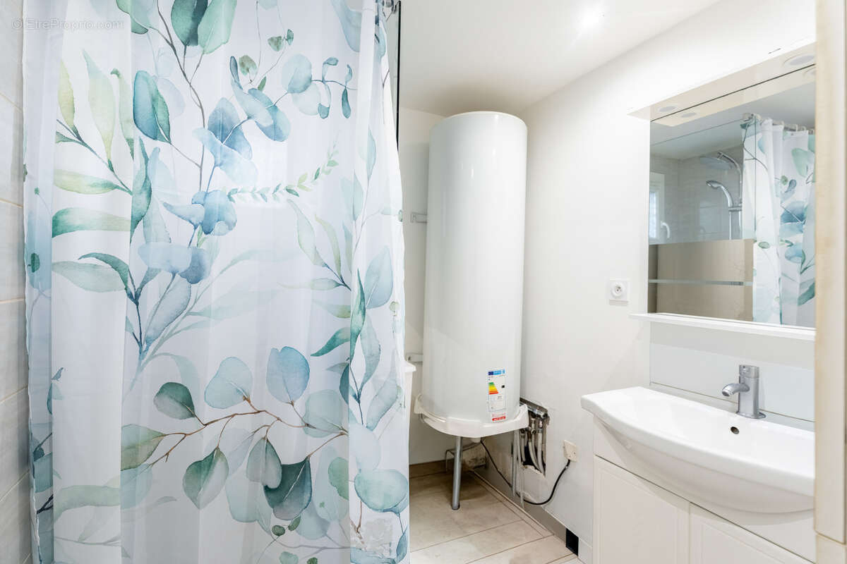 Appartement à PLAN-DE-CUQUES