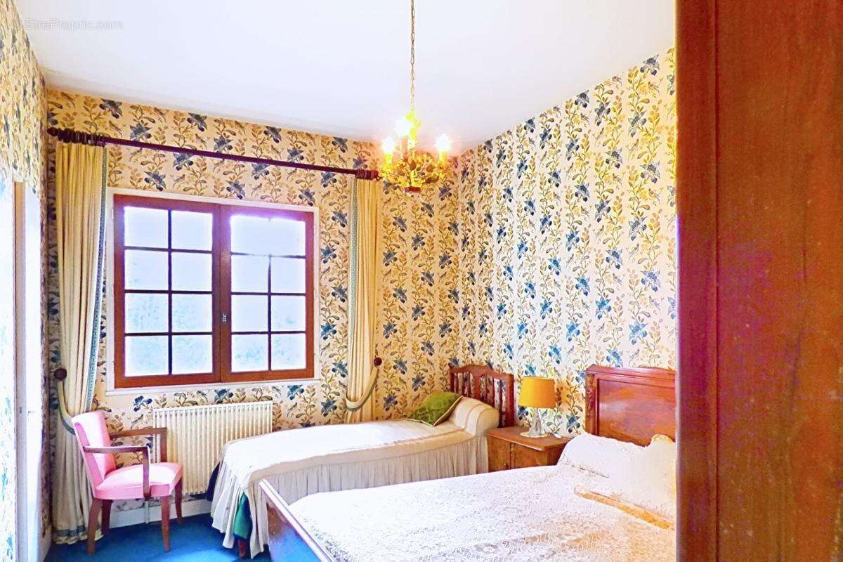 Maison de caractère avec un lac privé - photo 12