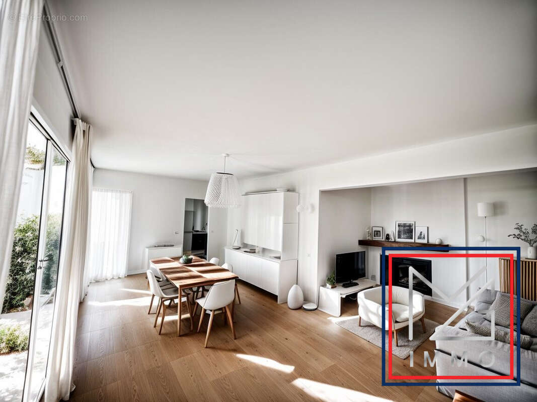 Maison à SANARY-SUR-MER