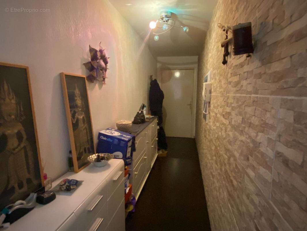 Appartement à VILLENEUVE-LOUBET