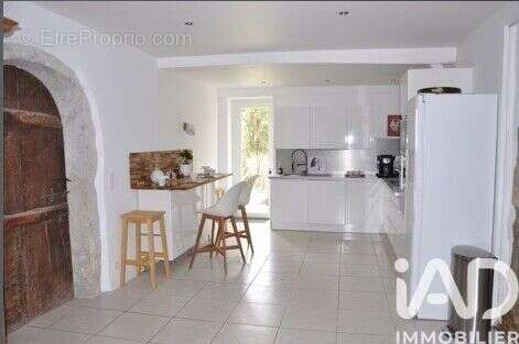 Maison 362 m² à Belus  - photo 9