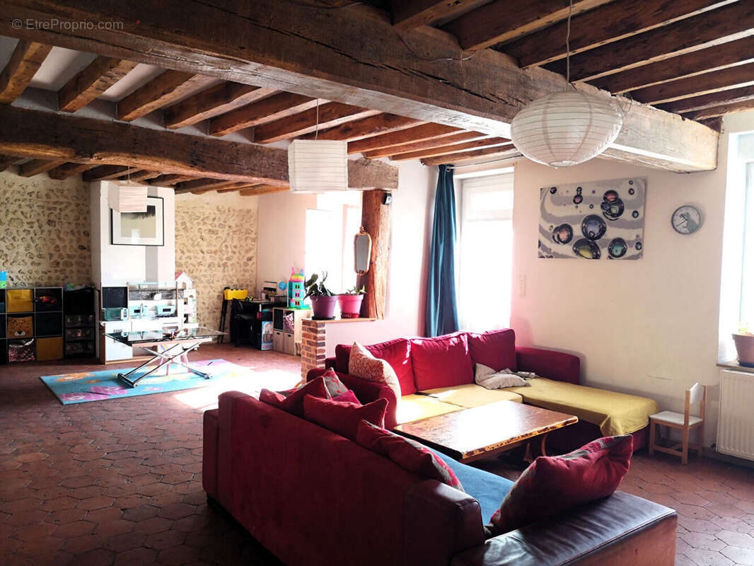 Maison à SAINT-ARNOULT-DES-BOIS