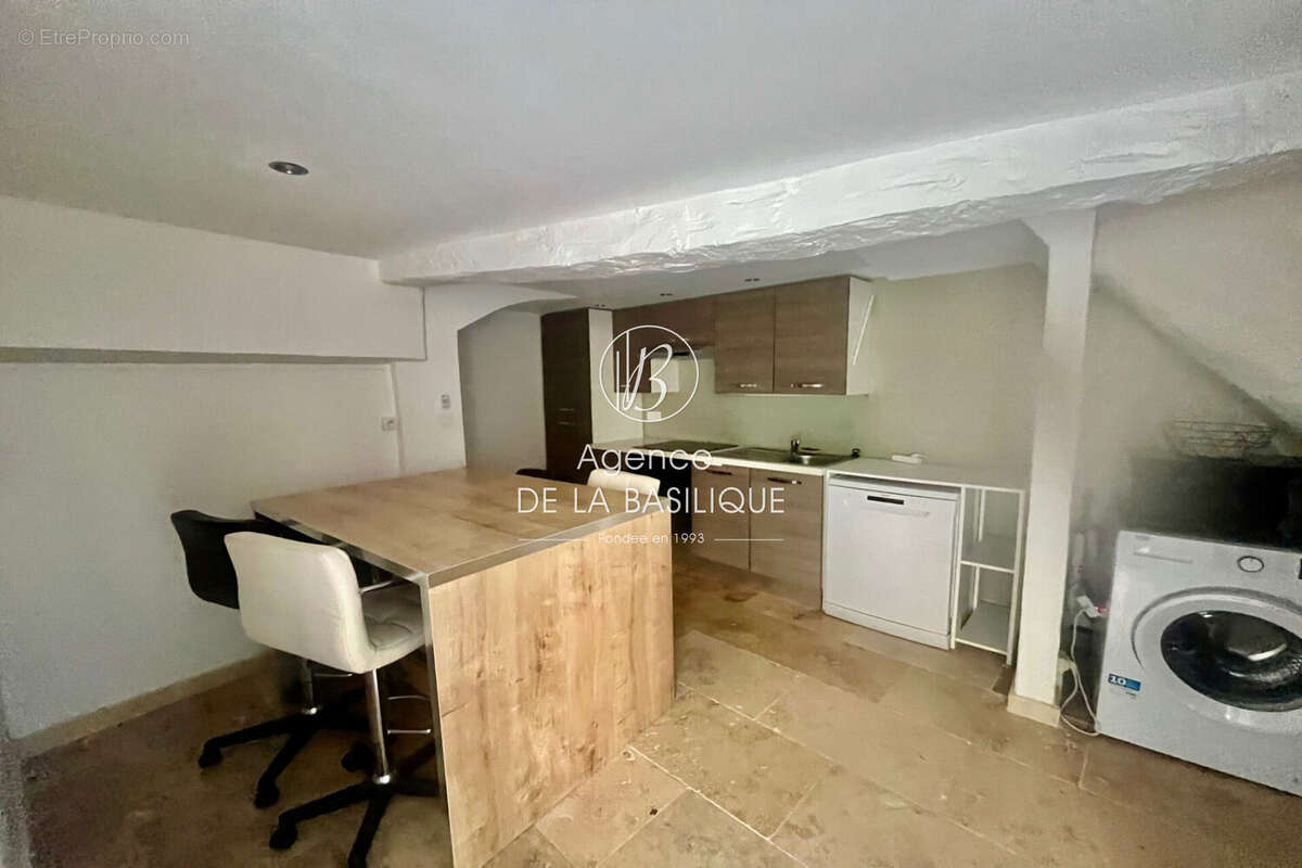 Maison à SAINT-MAXIMIN-LA-SAINTE-BAUME