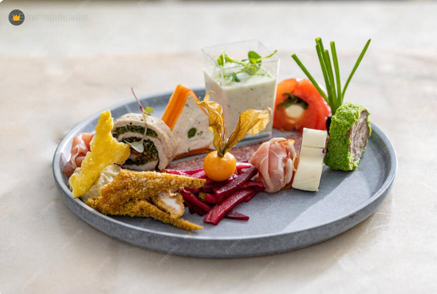 Commerce à MAUSSANE-LES-ALPILLES