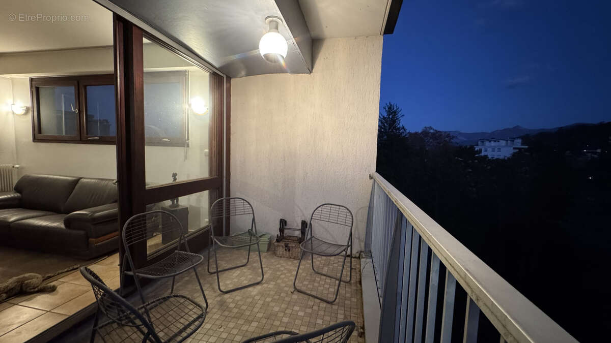 Appartement à JACOB-BELLECOMBETTE