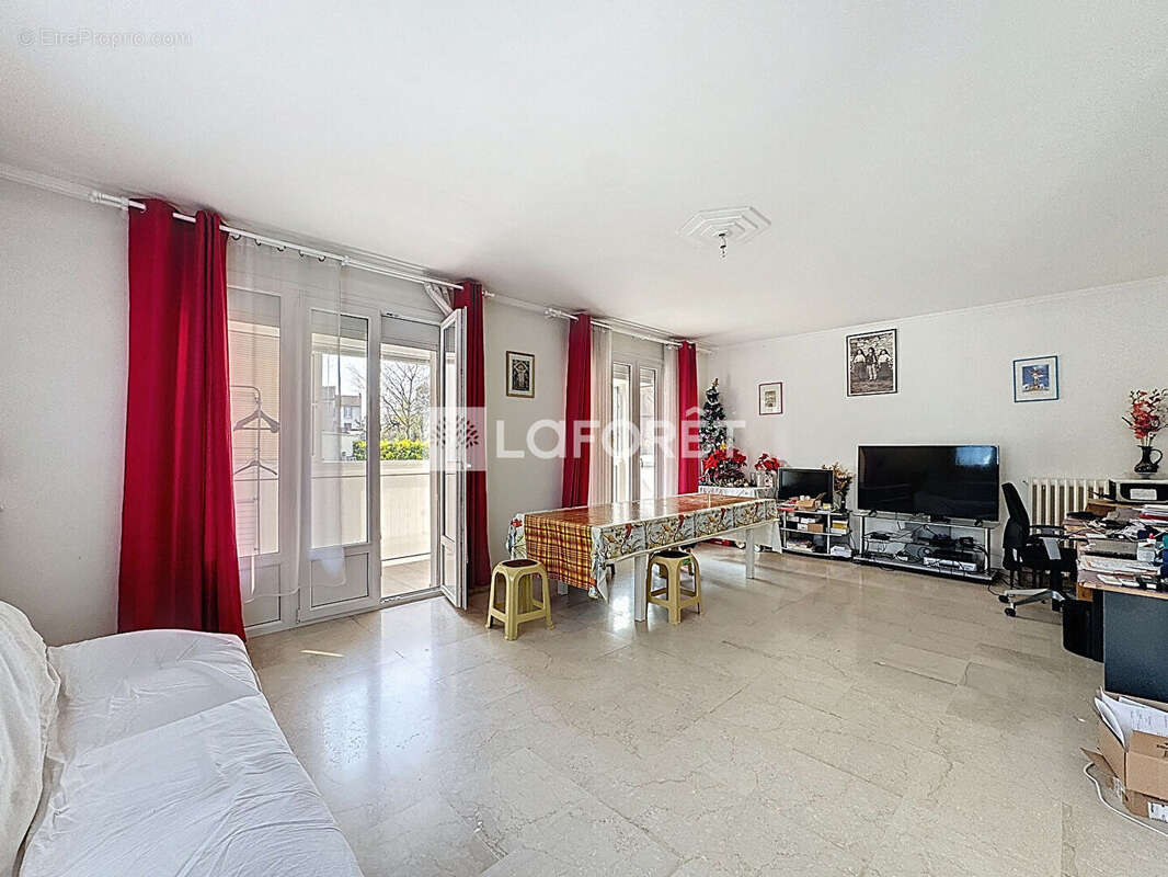 Maison à BONNEUIL-SUR-MARNE