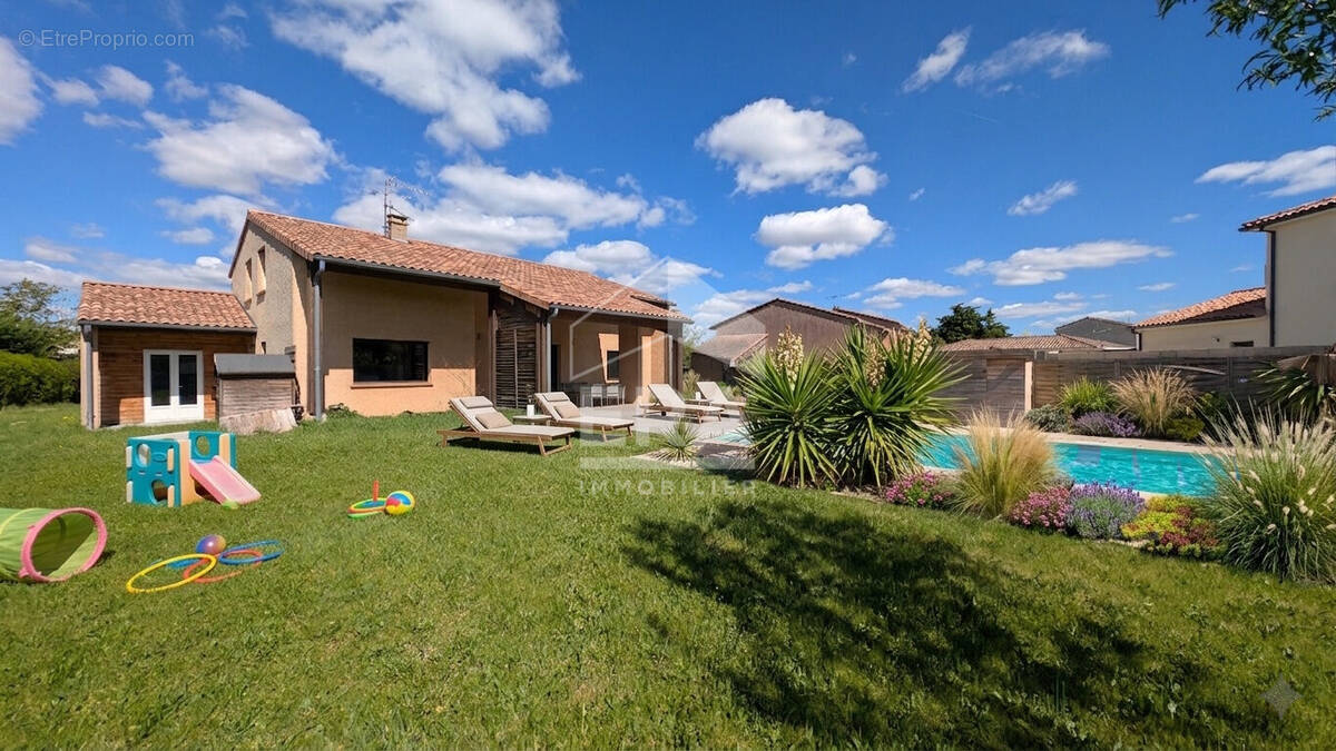 Maison à AUCAMVILLE