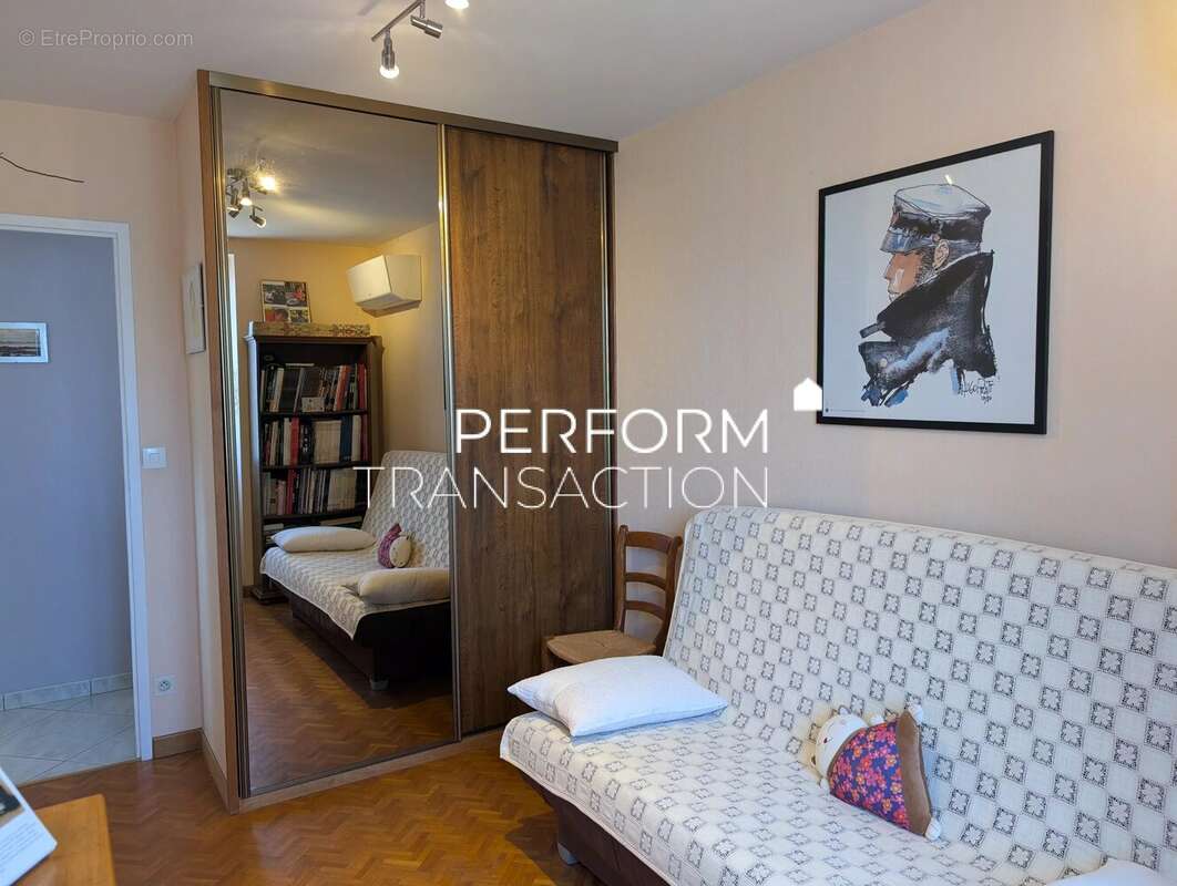  Bâtisse individuelle 130 m² – Terrasse 90 m² - photo 15