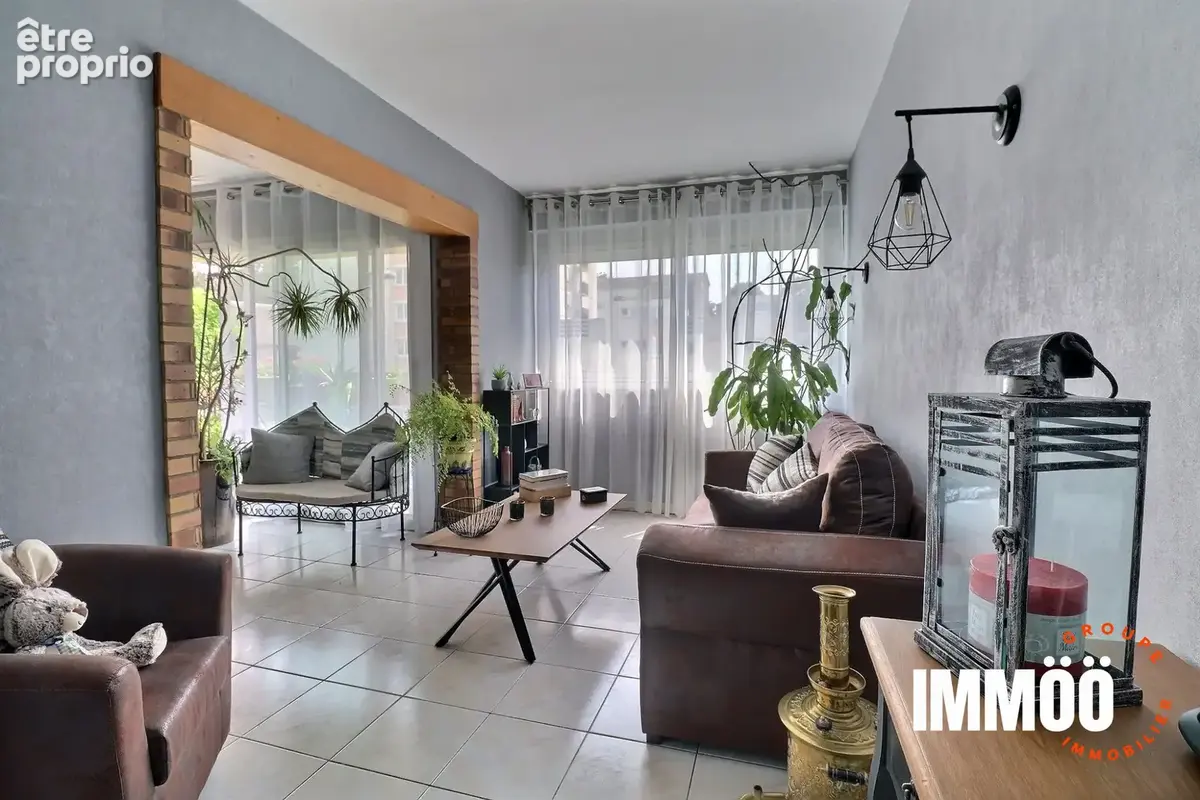 Appartement à DEVILLE-LES-ROUEN