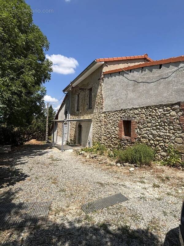 Maison à SAINT-YBARS