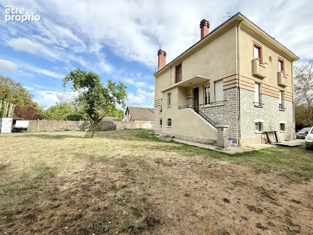 Maison bourgeoise quartier calme - photo 2