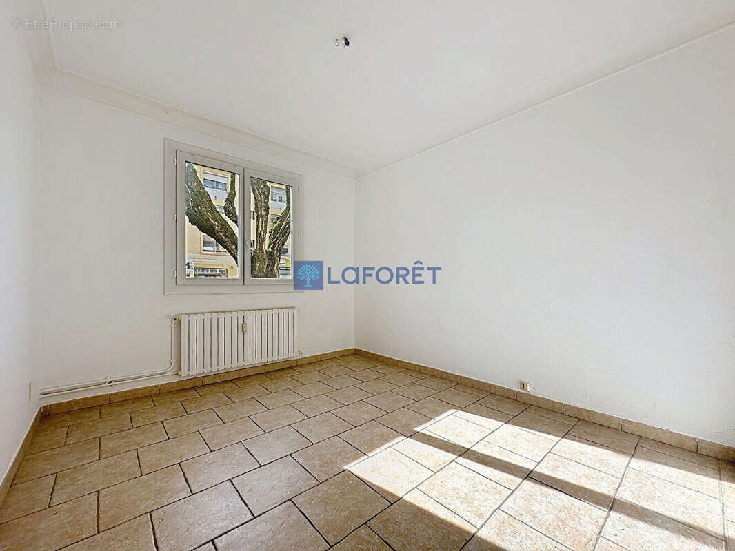 Appartement à DRAGUIGNAN