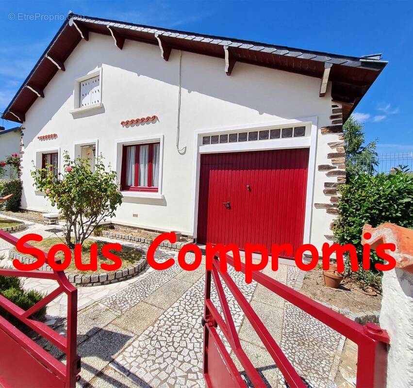Maison à CARQUEFOU