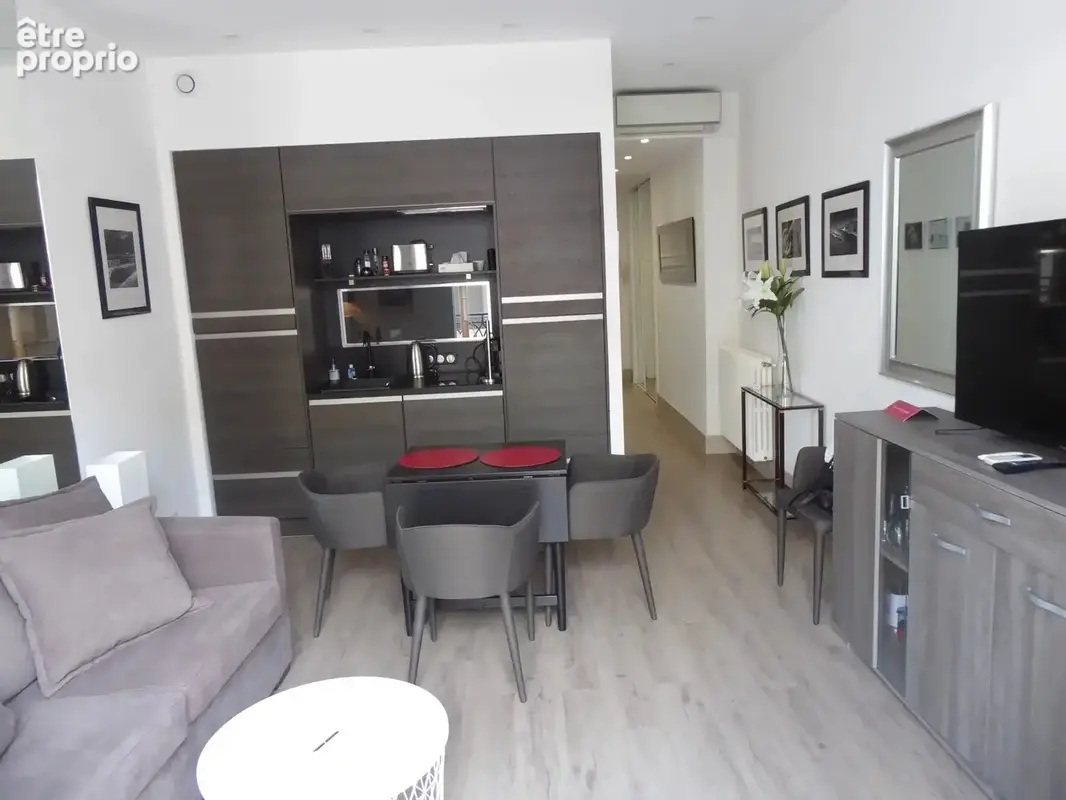 Cannes Croisette - Appartement vue mer latérale - photo 3