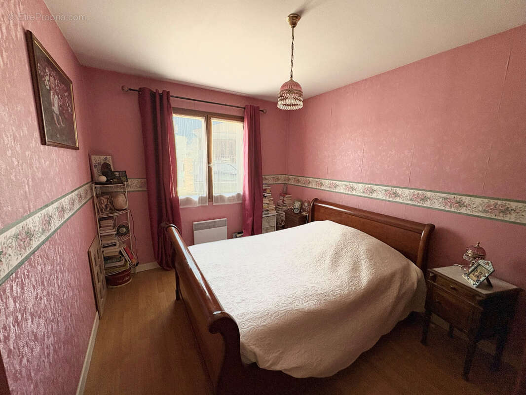 Maison à VILLARS-LES-DOMBES