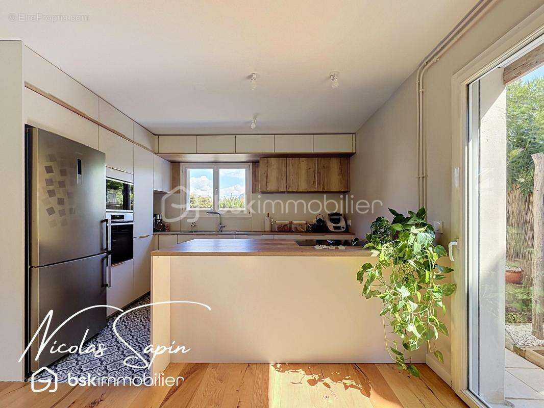 Maison individuelle de 131m2 4 chambres avec terrain paysagé - photo 7