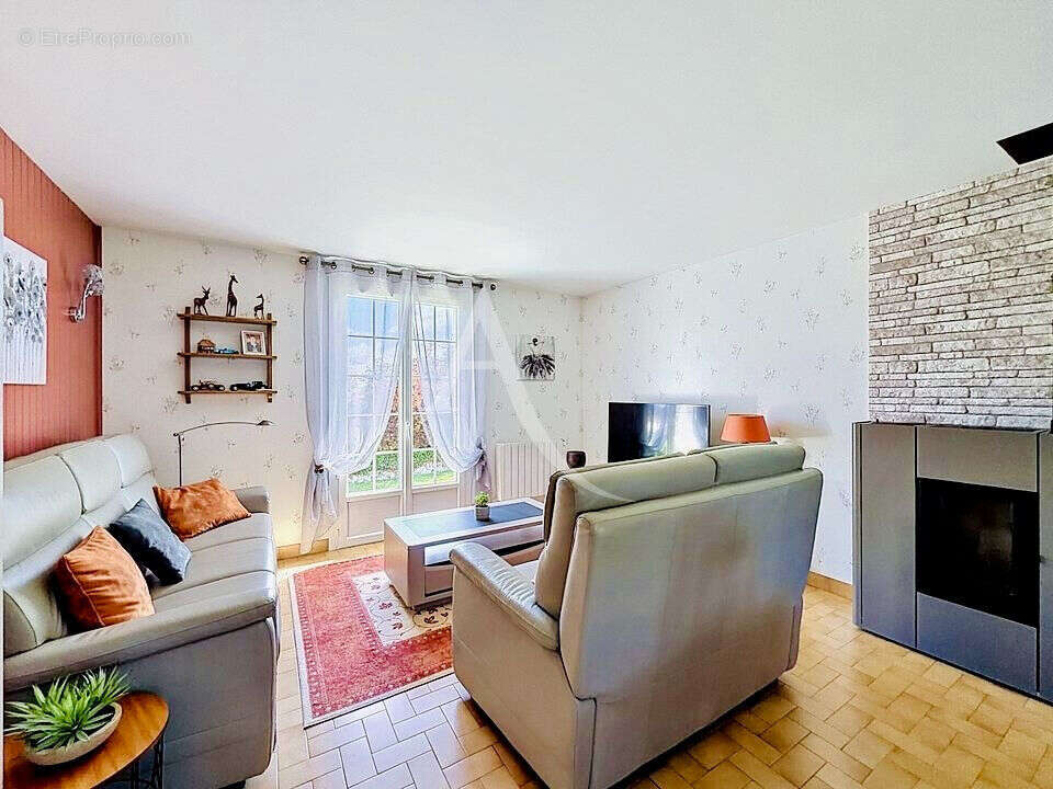Maison à NANTEUIL-LES-MEAUX