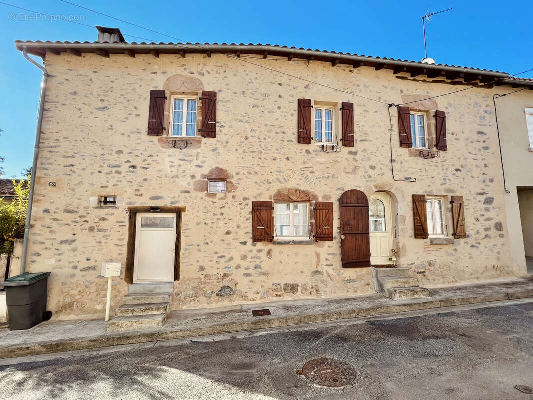 Maison à ANSAC-SUR-VIENNE
