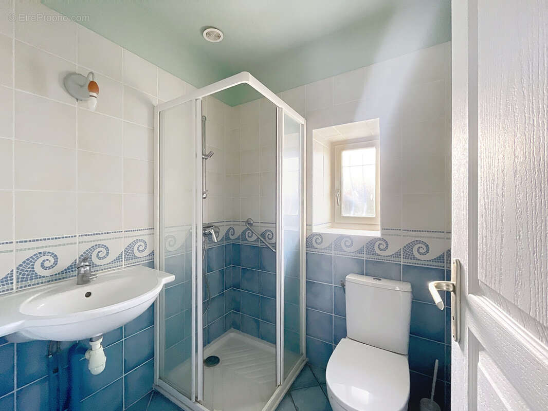 Maison à SAINT-GENIS-LAVAL