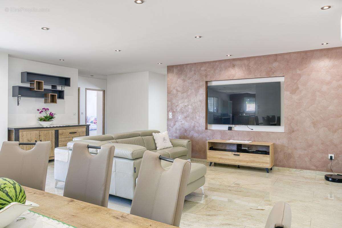 Maison à SAINT-SAVIN