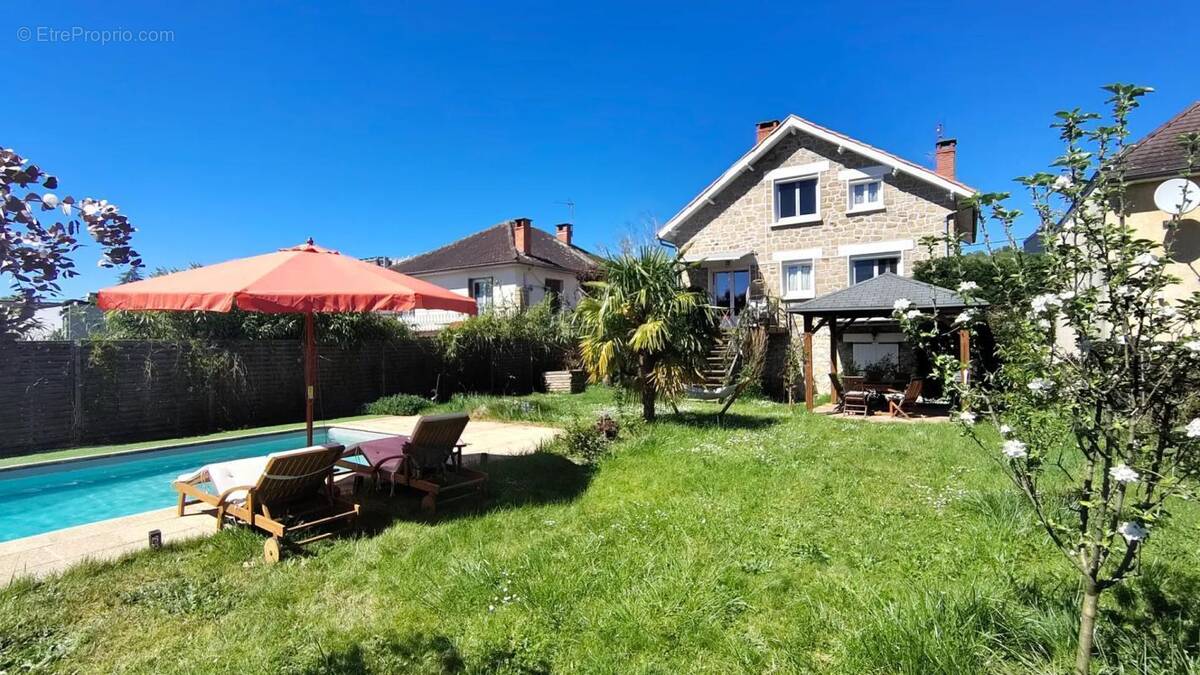 Maison à BRIVE-LA-GAILLARDE