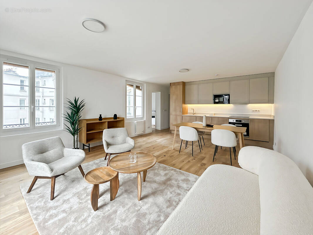Appartement à PARIS-7E