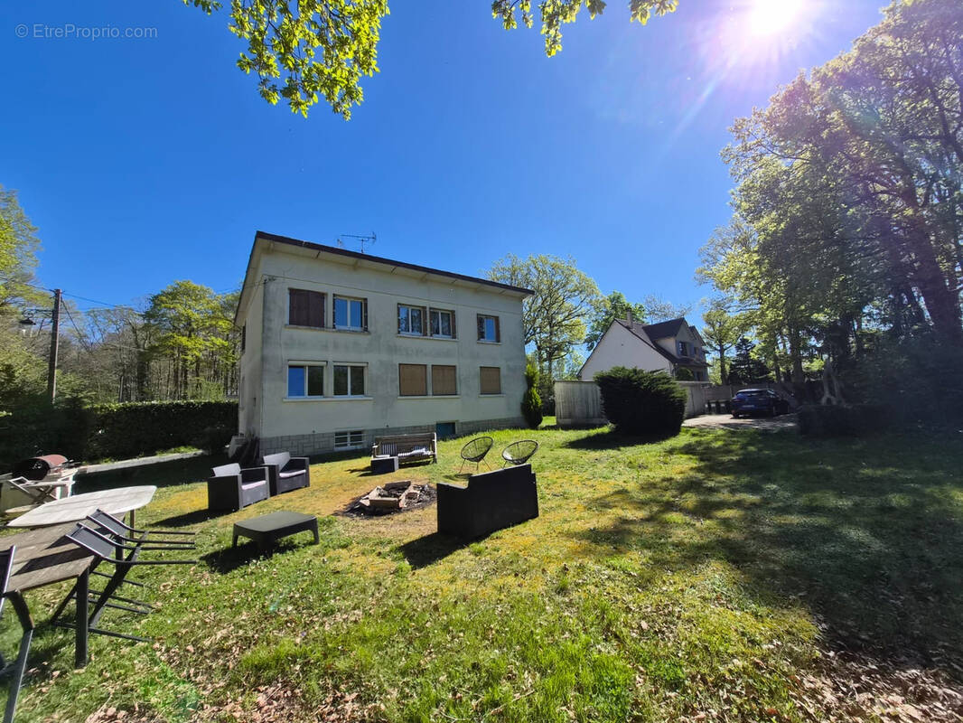 Appartement à VILLIERS-SAINT-FREDERIC