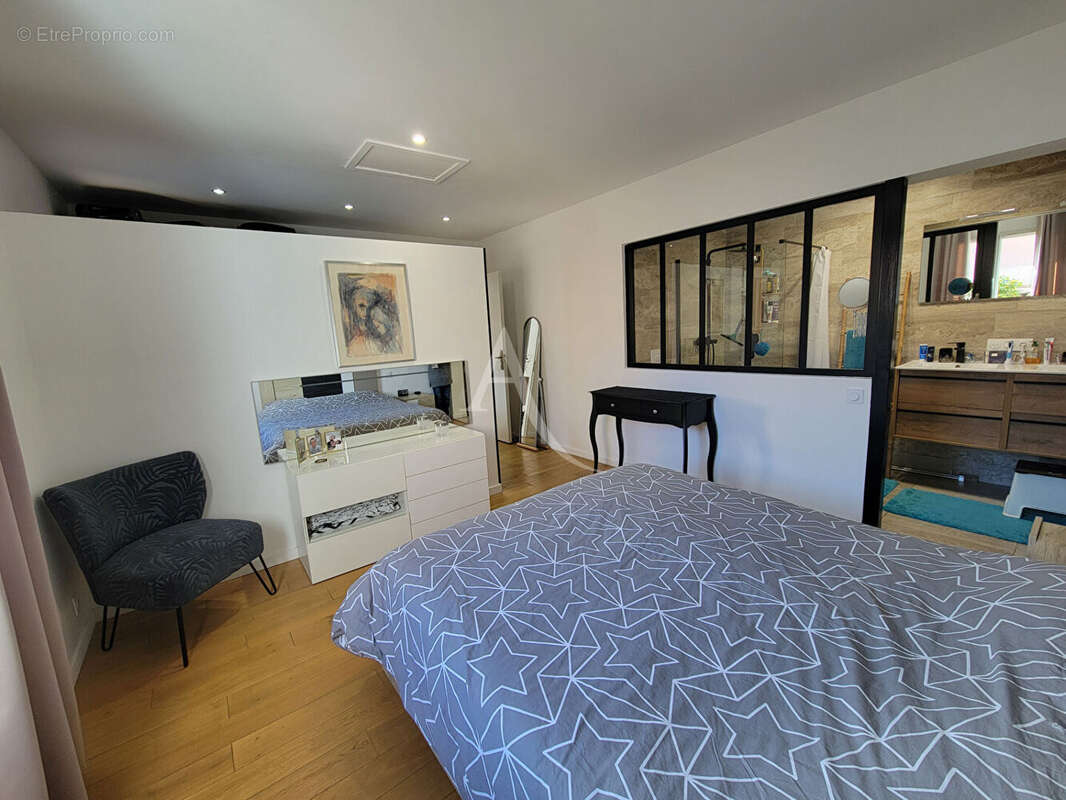 Maison à LATOUR-BAS-ELNE