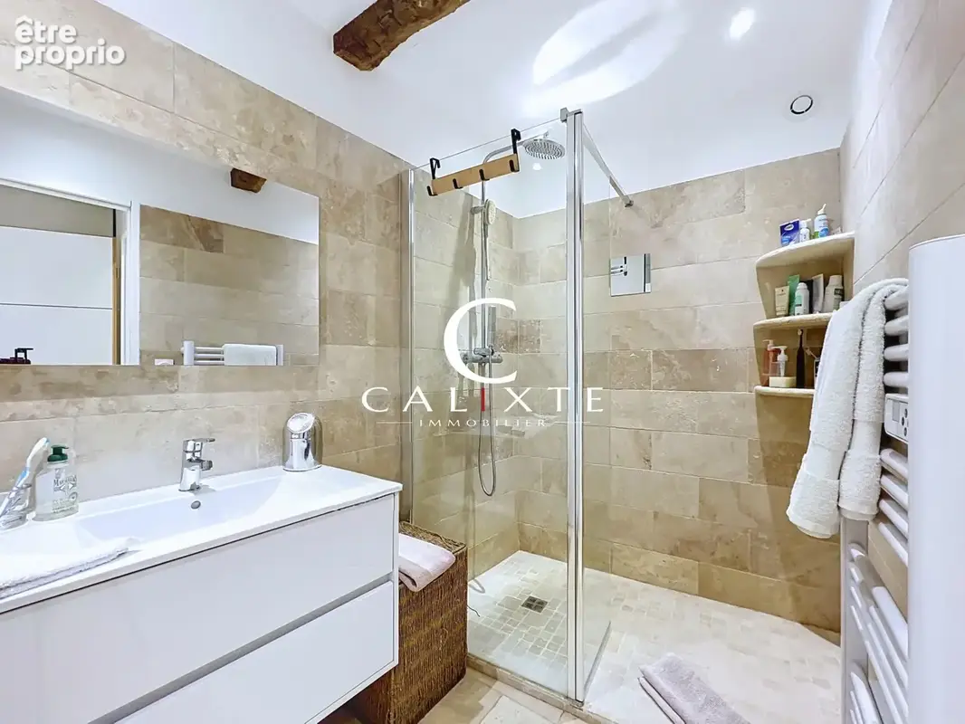 Maison 5 pièces 110 m² à vendre à Callian (83440) - photo 7