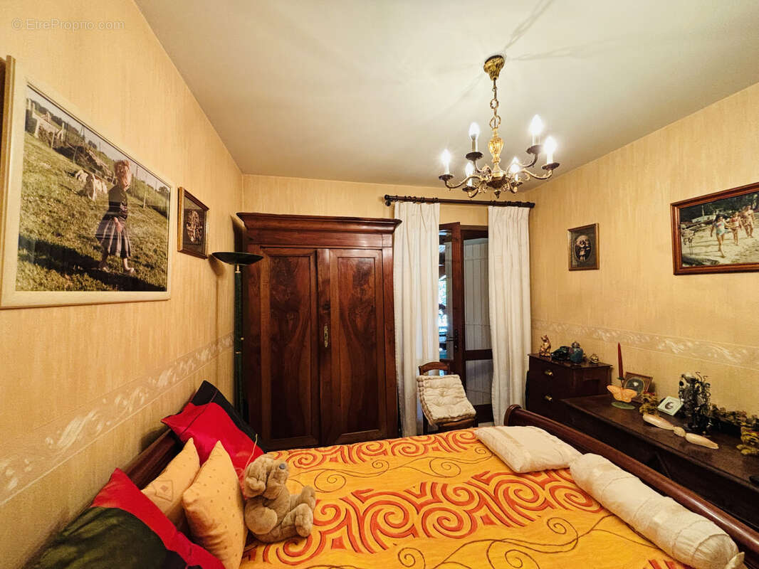 Maison à SAINT-AULAYE