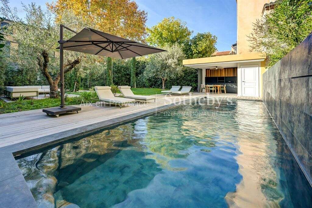 Maison à AIX-EN-PROVENCE