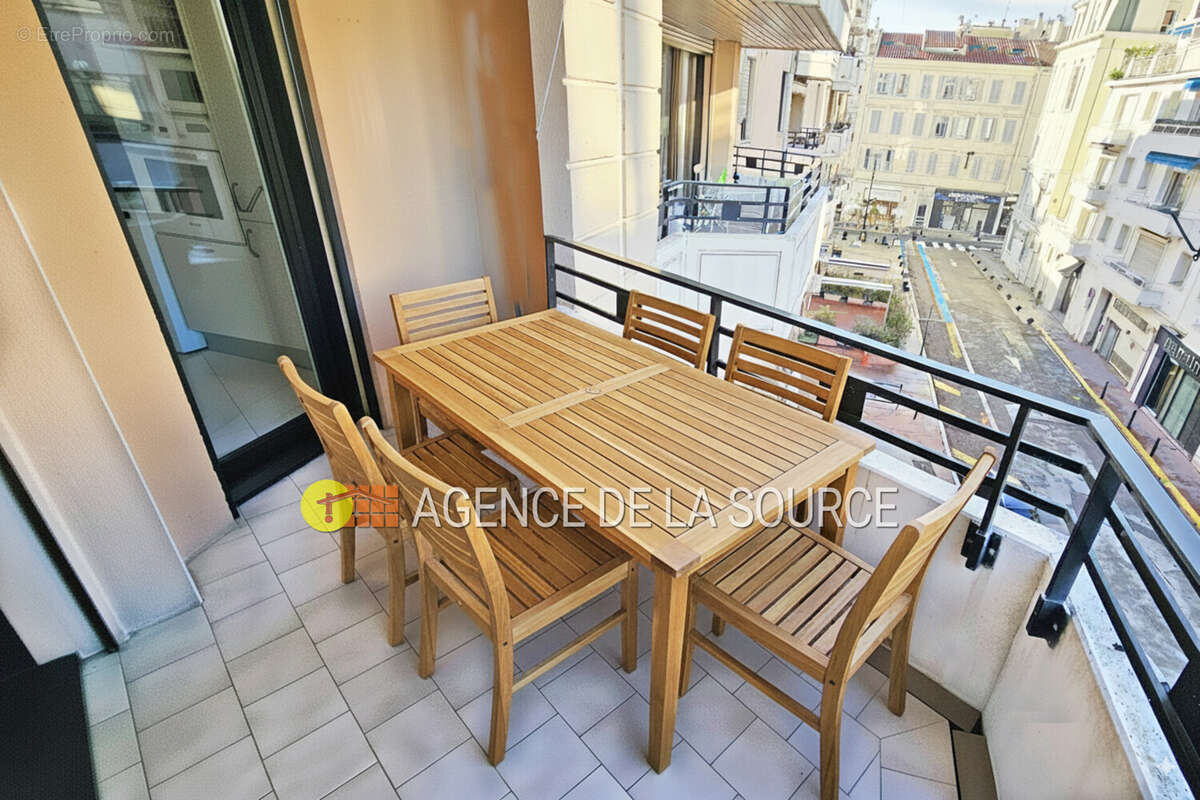 Appartement à CANNES